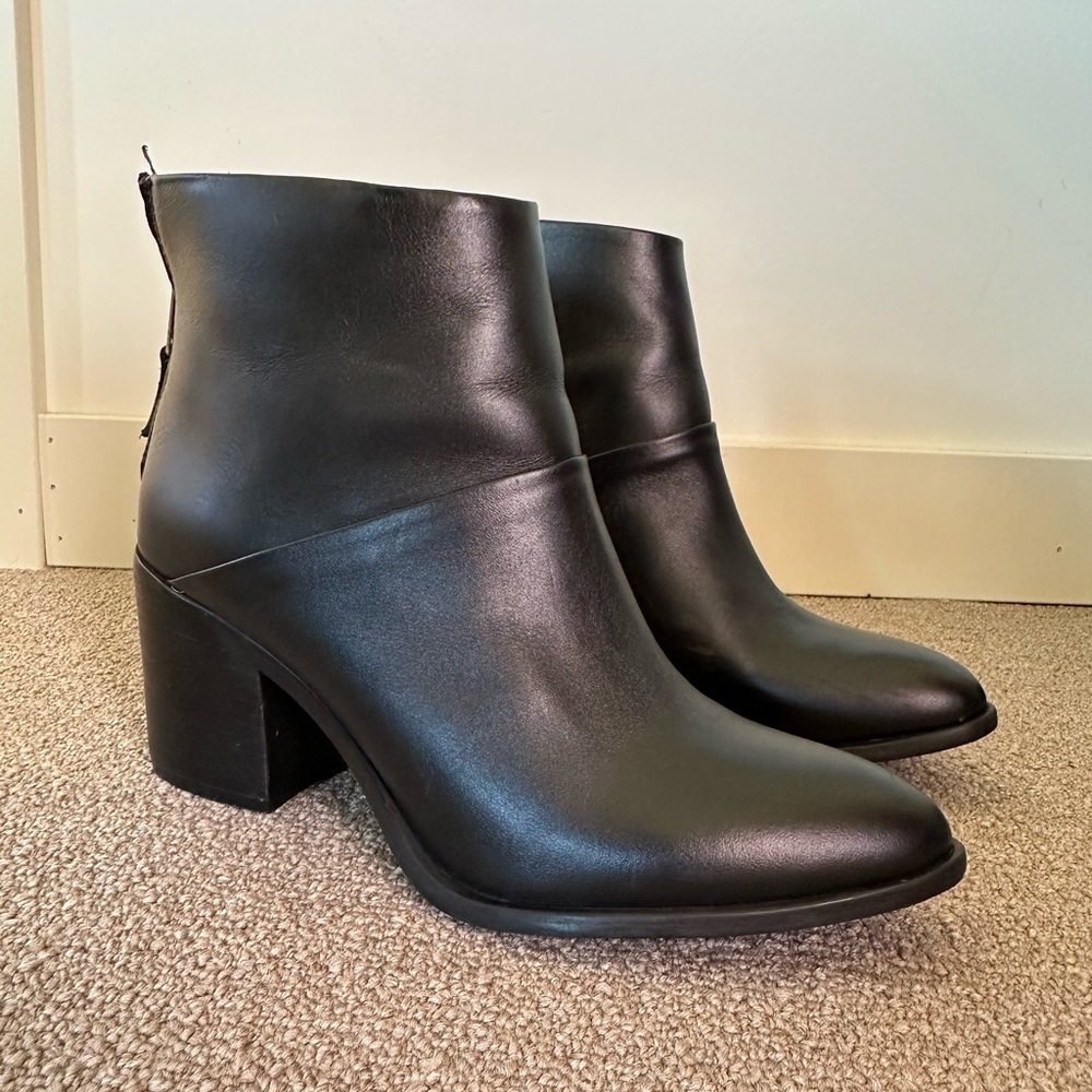 Nisolo Dari Boots